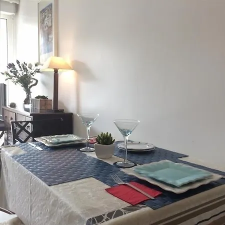 Bere Naia : Vacances En Centre-ville, Plages Et Commerces A Pied * Biarritz