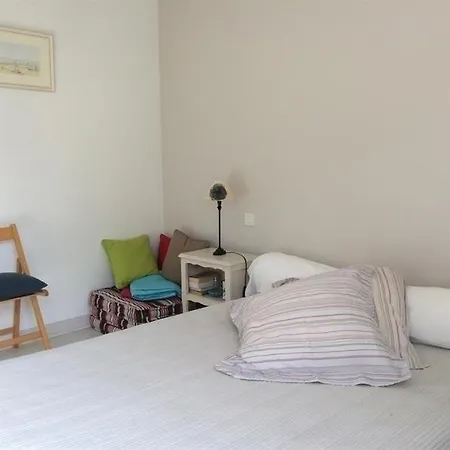 Appartement Bere Naia : Vacances En Centre-ville, Plages Et Commerces A Pied
